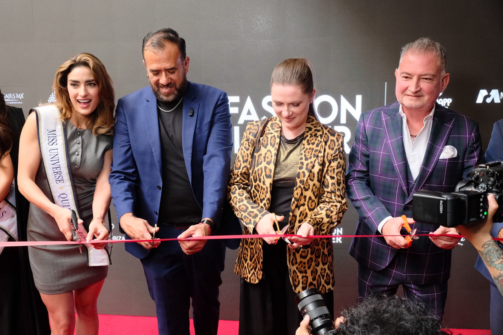 Inauguración oficial de Fashion Leader México